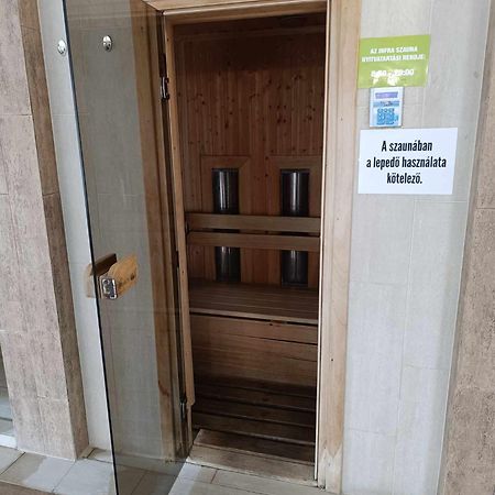 Hajdúszoboszló Oazis Wellness Apartman2 المظهر الخارجي الصورة