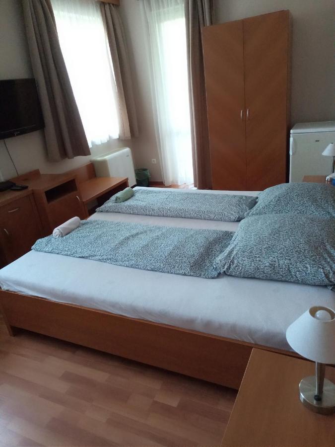 Hajdúszoboszló Oazis Wellness Apartman2 المظهر الخارجي الصورة