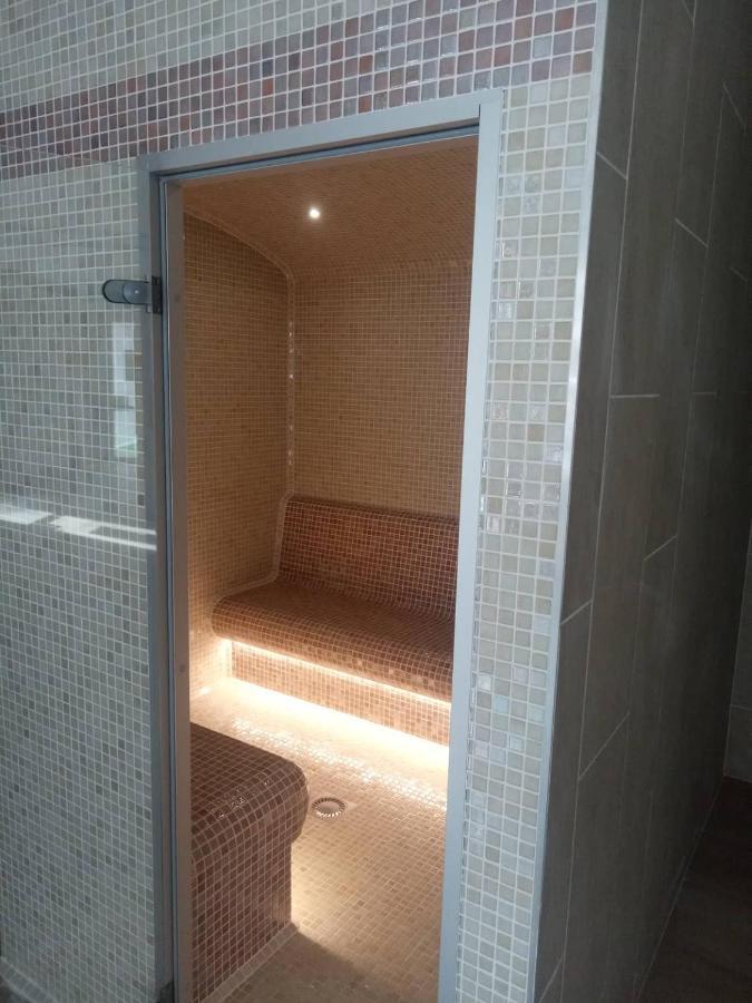 Hajdúszoboszló Oazis Wellness Apartman2 المظهر الخارجي الصورة