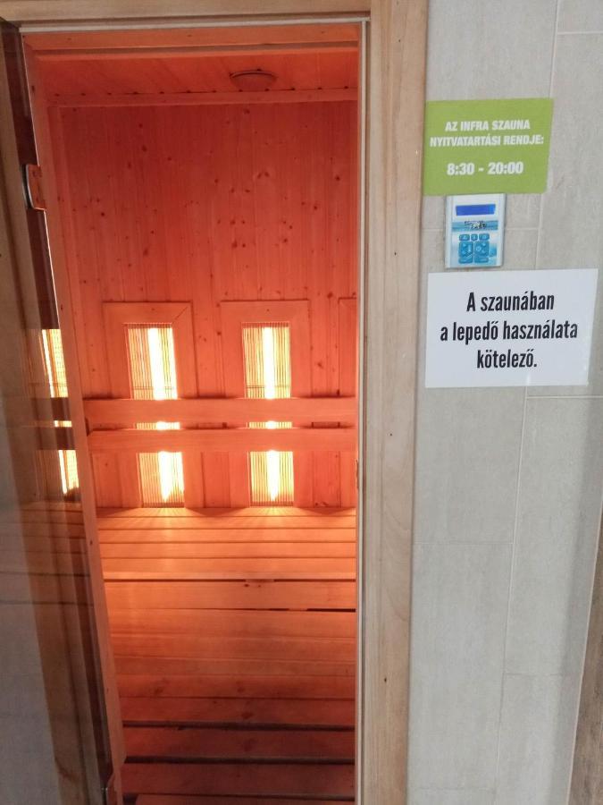 Hajdúszoboszló Oazis Wellness Apartman2 المظهر الخارجي الصورة