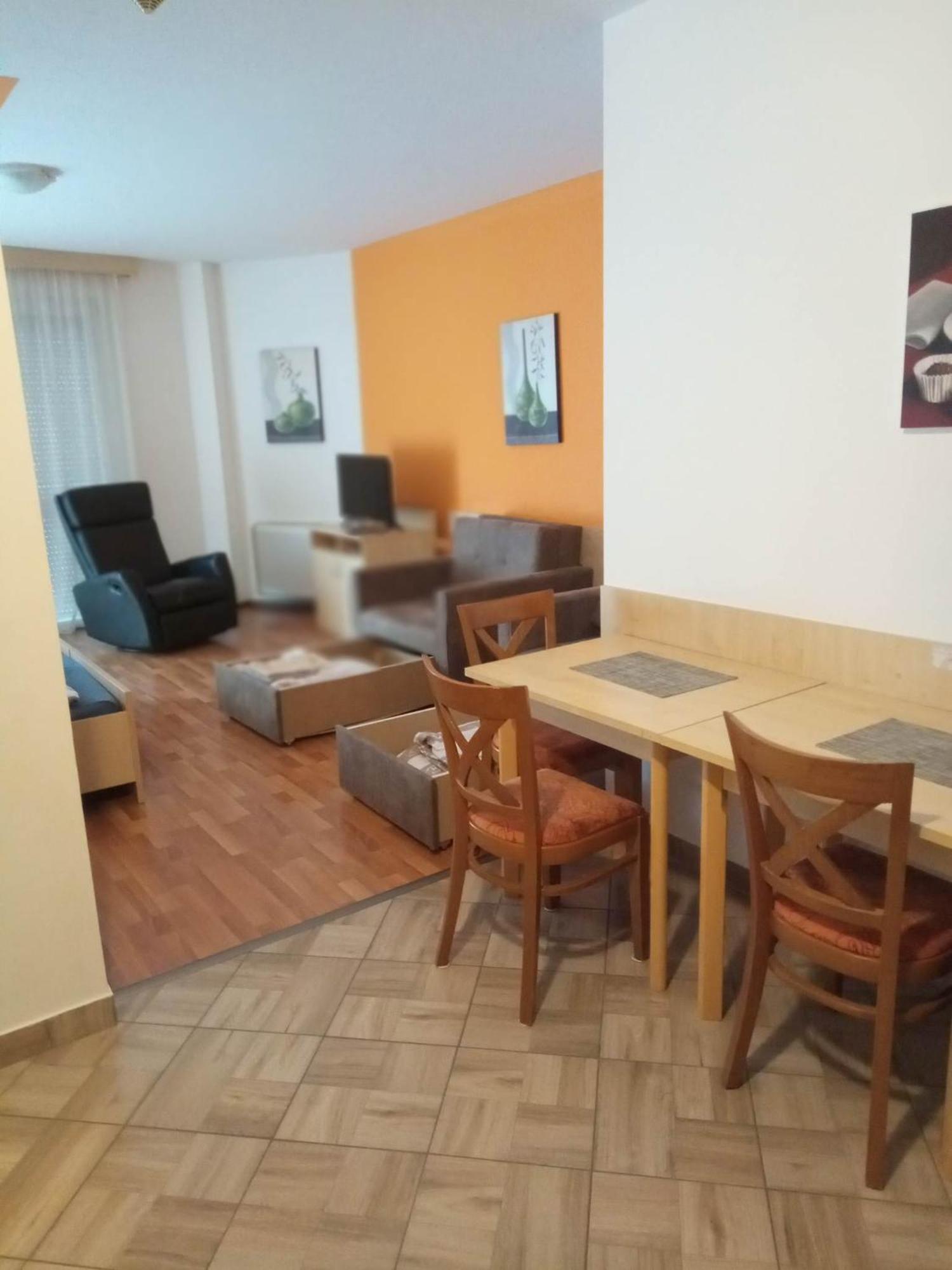Hajdúszoboszló Oazis Wellness Apartman2 الغرفة الصورة