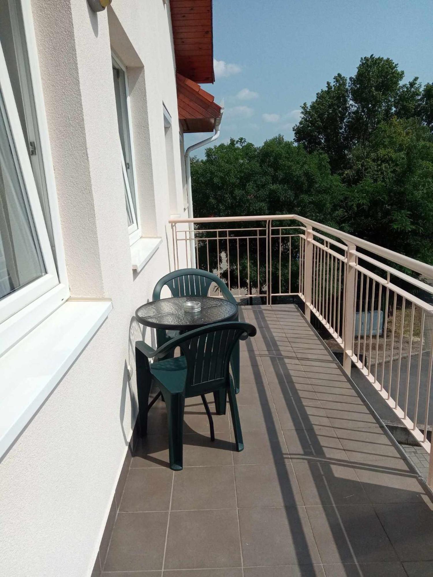 Hajdúszoboszló Oazis Wellness Apartman2 المظهر الخارجي الصورة