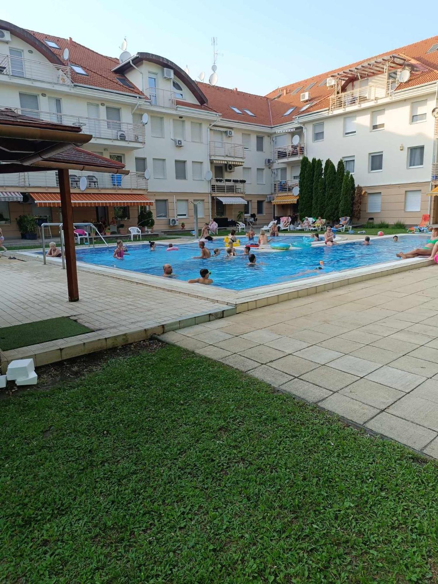 Hajdúszoboszló Oazis Wellness Apartman2 المظهر الخارجي الصورة