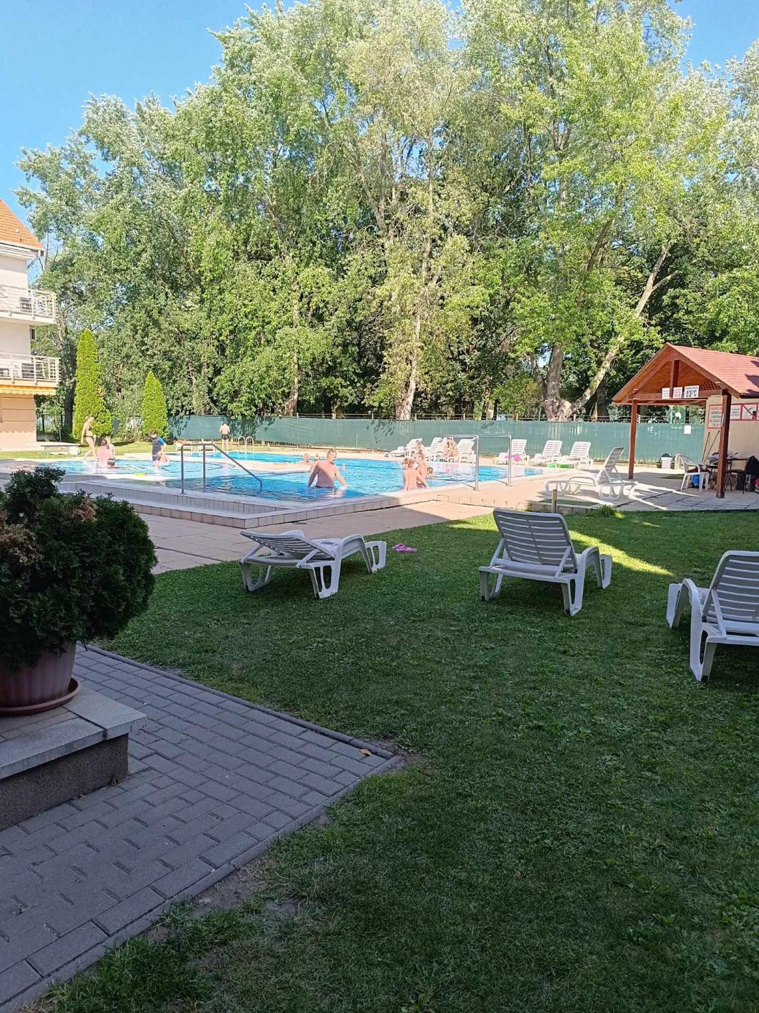 Hajdúszoboszló Oazis Wellness Apartman2 المظهر الخارجي الصورة